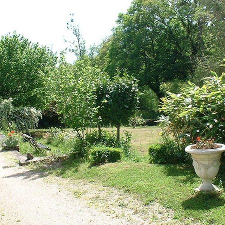 Bed and Breakfast Domaine de la Dame de Laurière à Solignac Extérieur photo