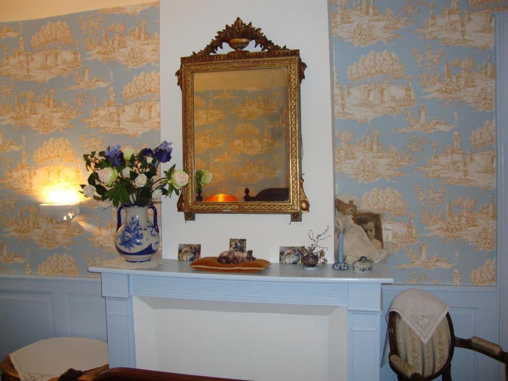Bed and Breakfast Domaine de la Dame de Laurière à Solignac Chambre photo